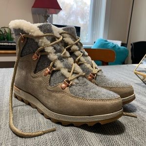 Cute Sorel Women’s Winter Boots
